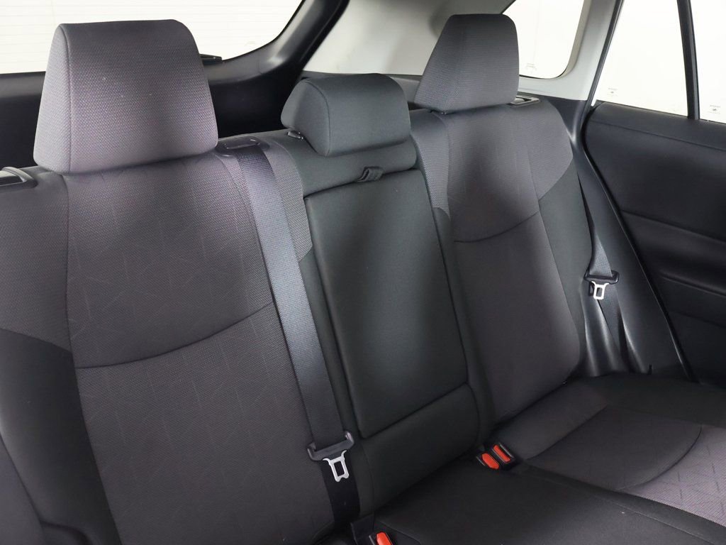 Used 2025 Toyota RAV4 XLE AWD/4WD image 32