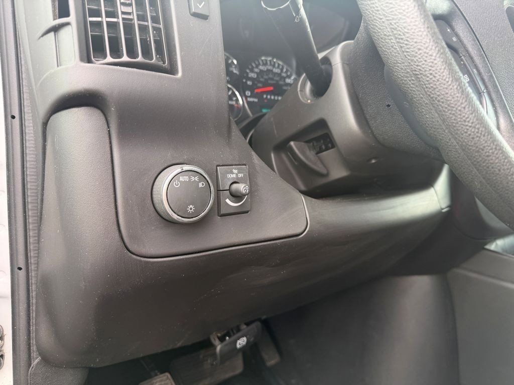 Used 2024 Chevrolet Express 2500 w/ Driver Convenience Package image 13