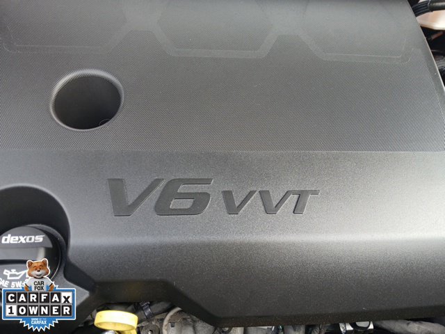 Used 2023 Chevrolet Traverse LT w/ LPO, Floor Liner Package AWD/4WD image 42