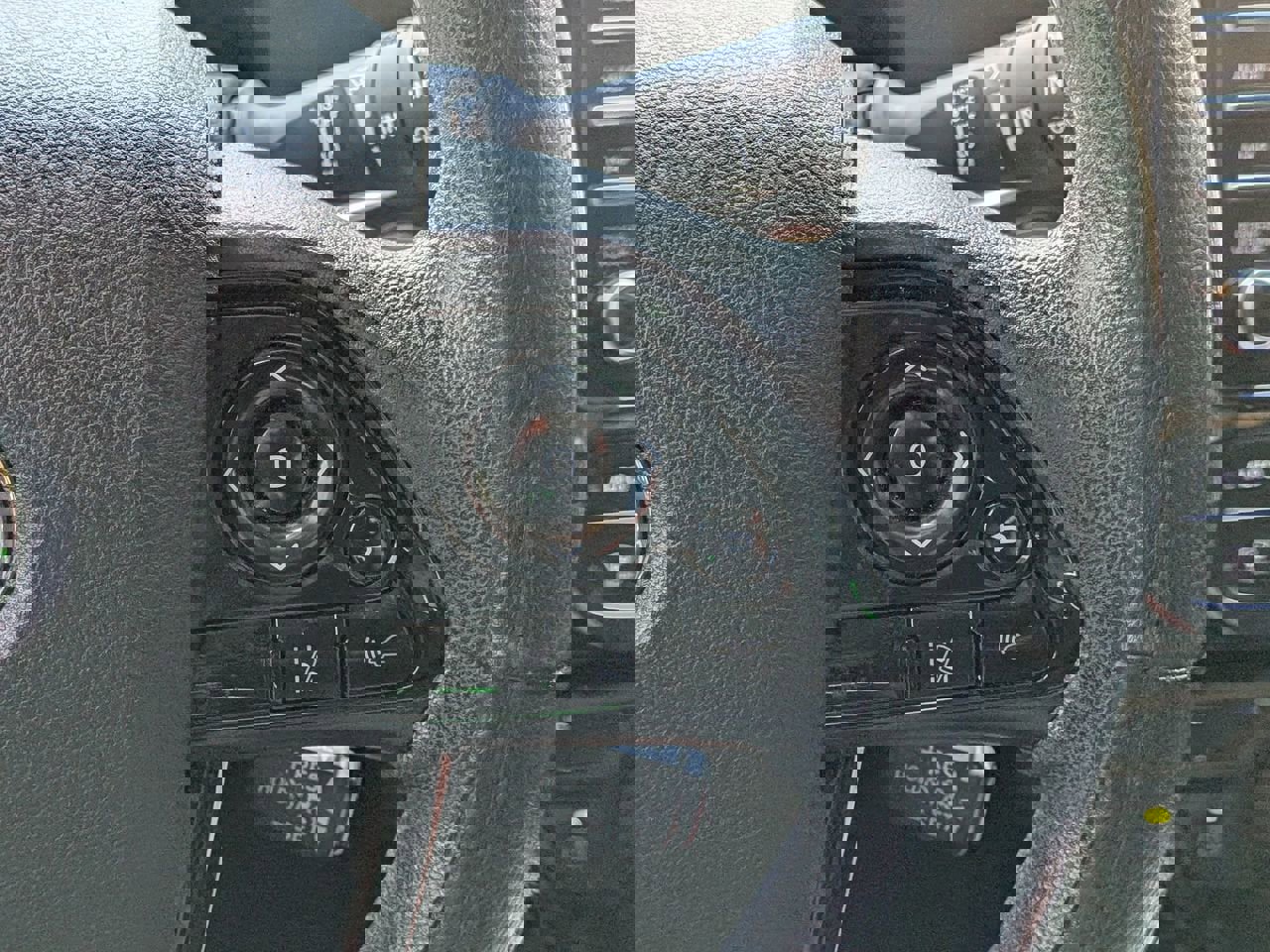 Used 2022 Toyota Prius LE image 13