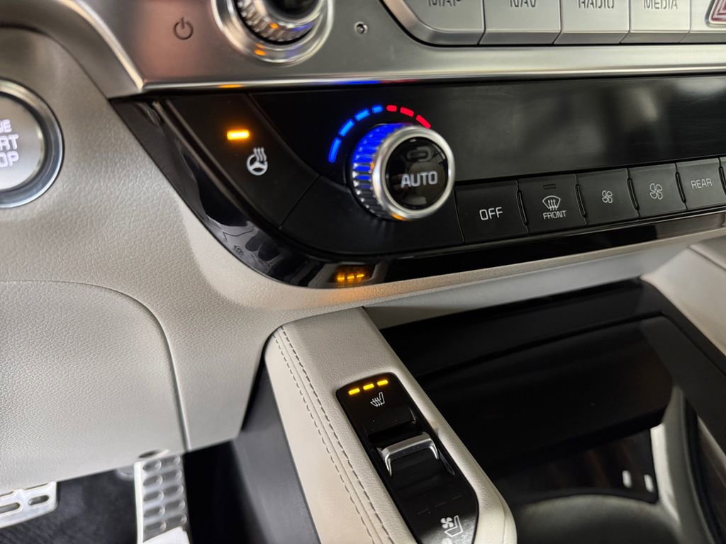 Used 2021 Kia Telluride SX w/ SX Prestige Package image 30