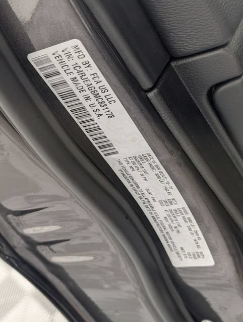 Certified 2021 Jeep Grand Cherokee Laredo X RWD image 38
