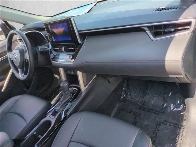 Certified 2023 Toyota Corolla Cross XLE FWD image 21