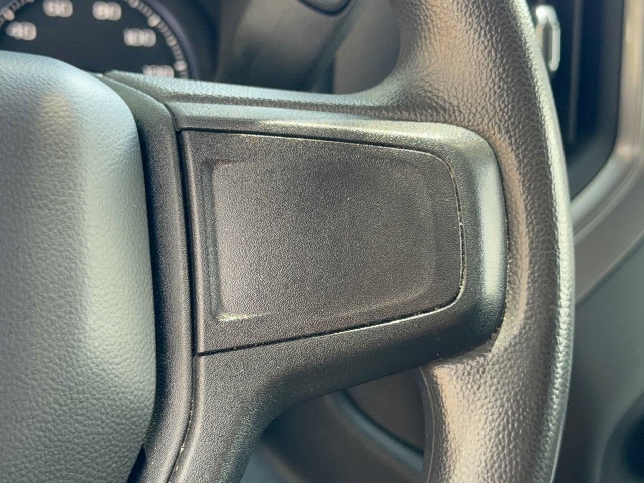 Certified 2024 Chevrolet Silverado 2500 Custom AWD/4WD image 18