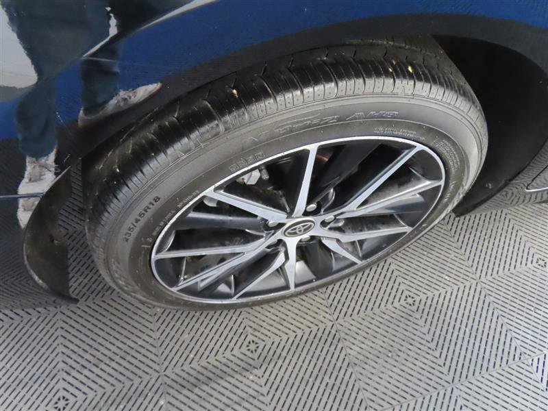 Used 2022 Toyota Camry SE FWD image 8
