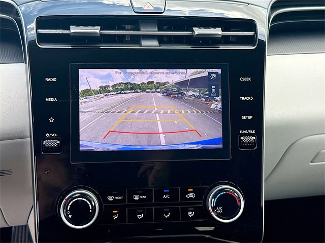 Used 2023 Hyundai Tucson SE image 13