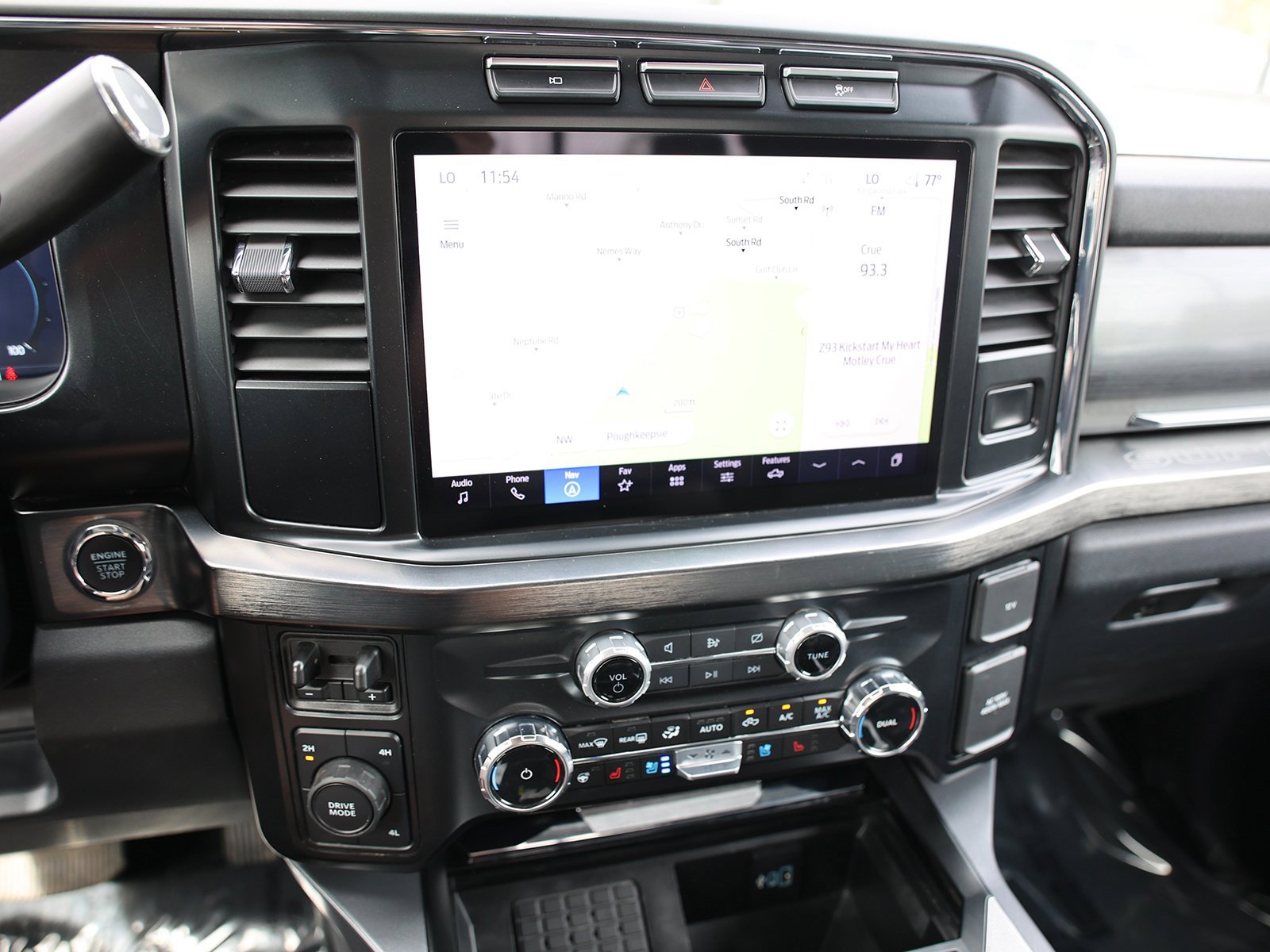 Certified 2024 Ford F250 Lariat image 23