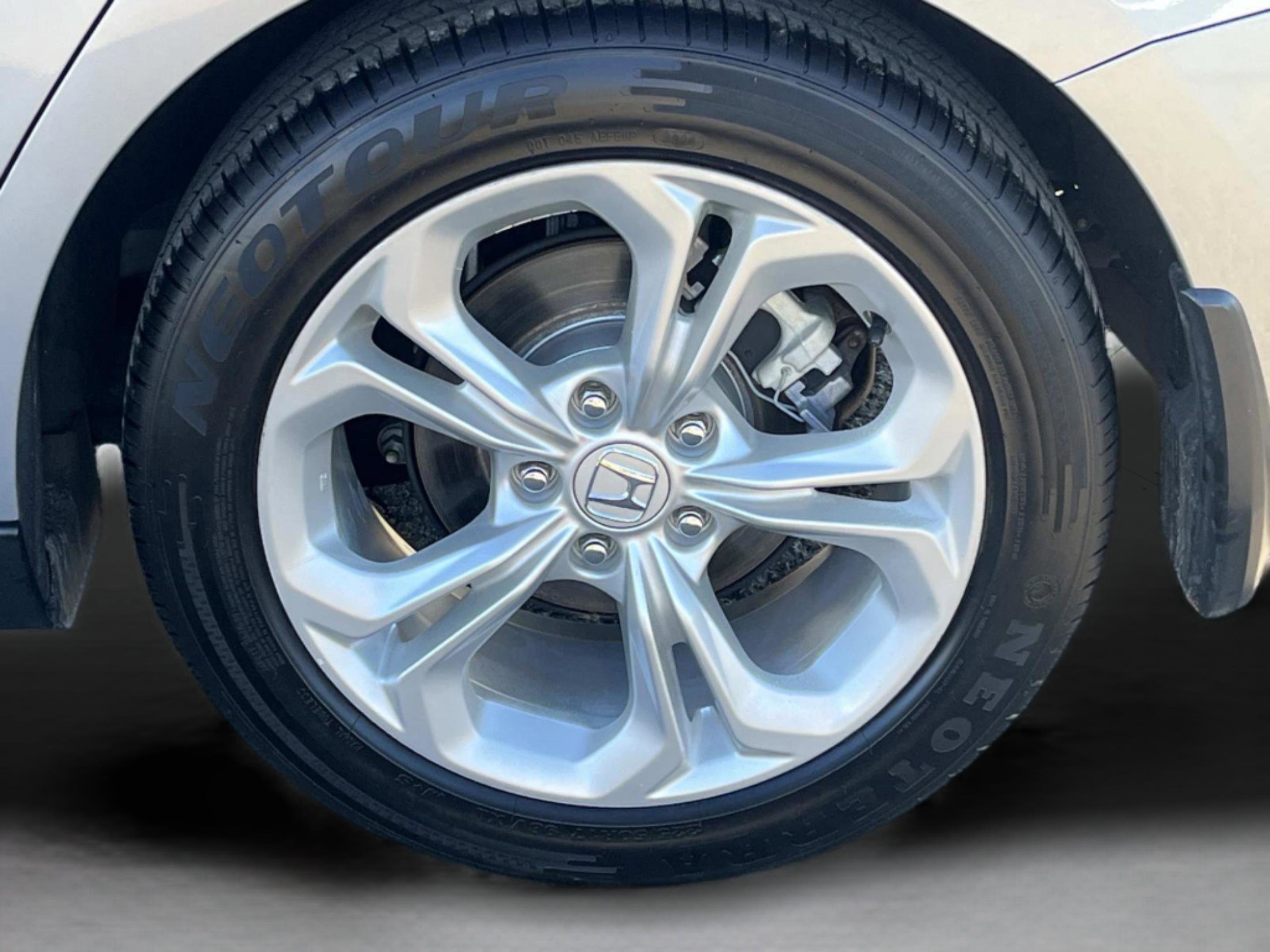 Used 2023 Honda Accord LX image 11