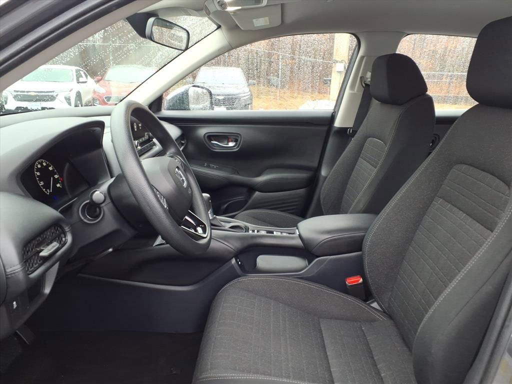 Used 2024 Honda HR-V LX image 12