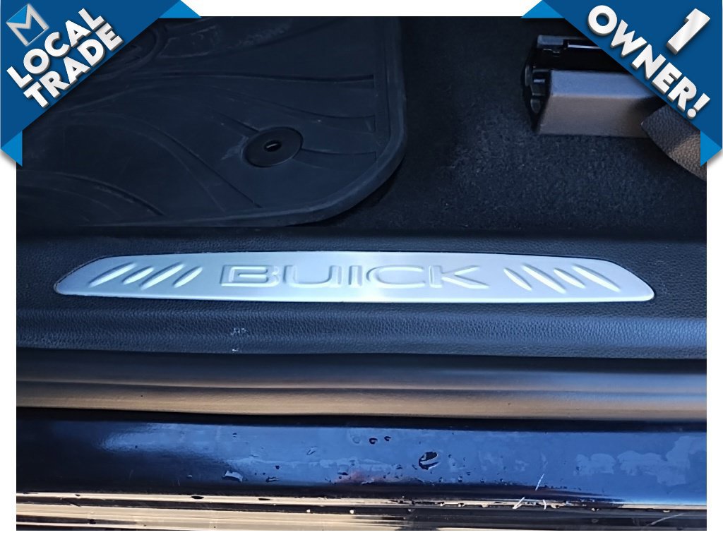 Used 2020 Buick Envision Essence FWD image 17