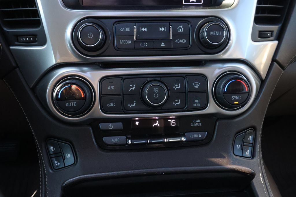 Used 2018 Chevrolet Tahoe Premier AWD/4WD image 28