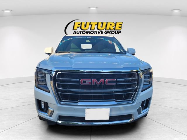 Used 2022 GMC Yukon SLT w/ SLT Premium Package AWD/4WD image 2