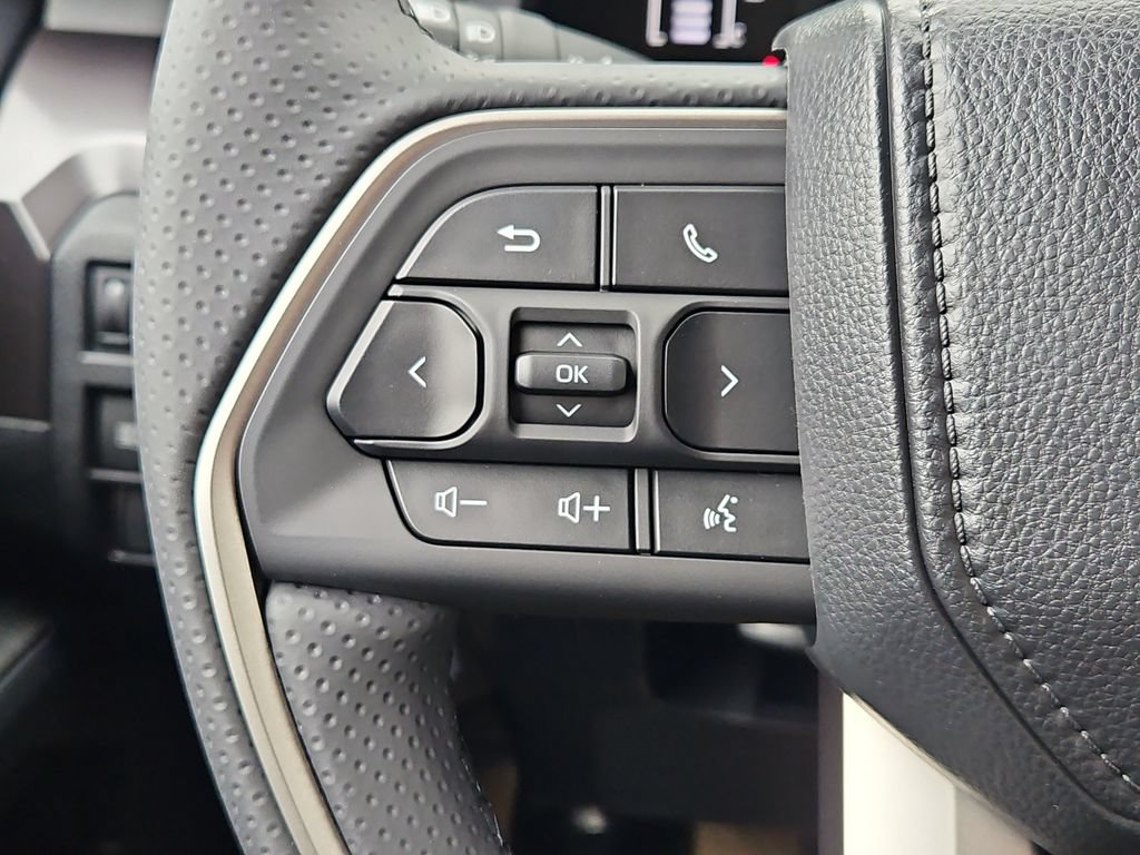 New 2026 Toyota 4Runner SR5 AWD/4WD image 13