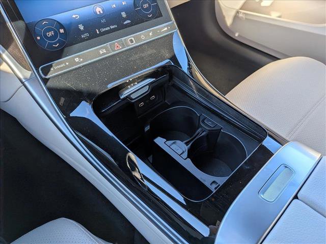 New 2026 Mercedes-Benz C 300 Sedan image 12