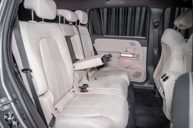 Certified 2025 Mercedes-Benz GLB 250 image 13