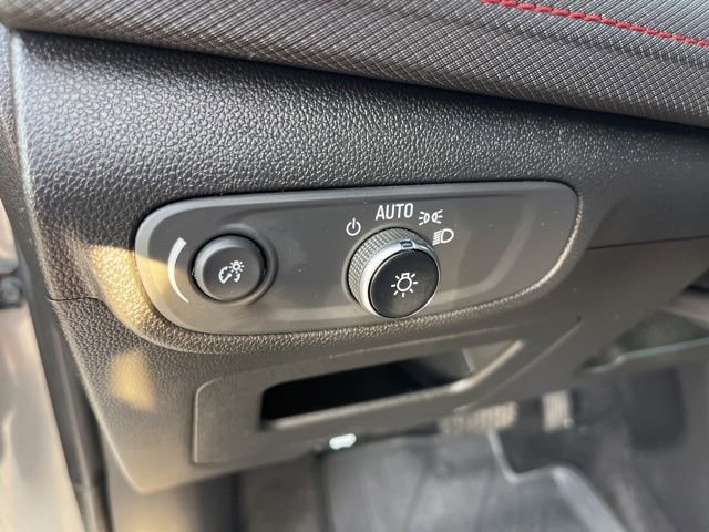 Used 2024 Chevrolet TrailBlazer RS w/ Convenience Package image 17