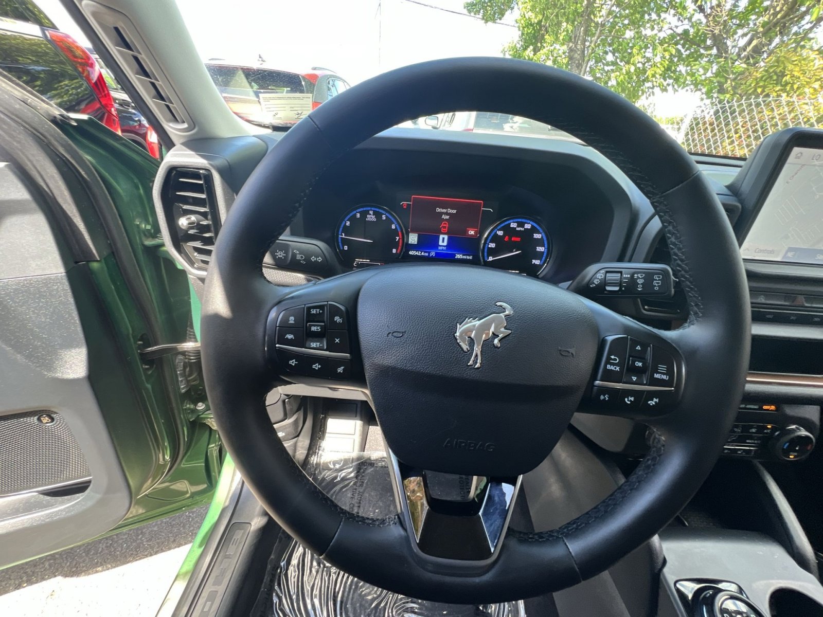 Used 2024 Ford Bronco Sport Outer Banks w/ Tech Package AWD/4WD image 32
