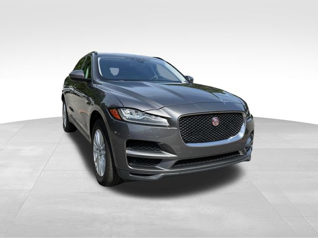 Used 2017 Jaguar F-PACE Prestige image 7