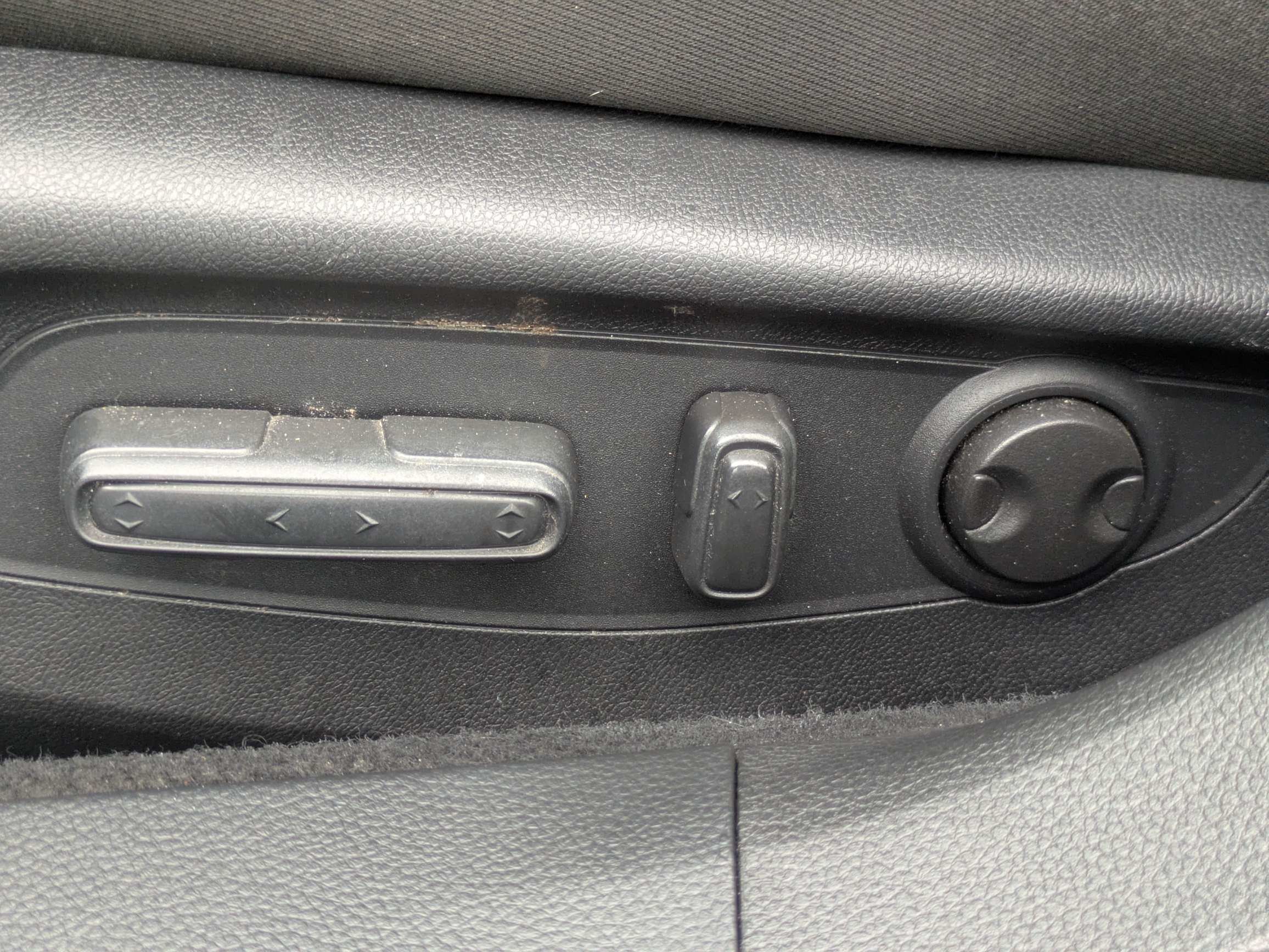Used 2023 Honda Accord EX image 10