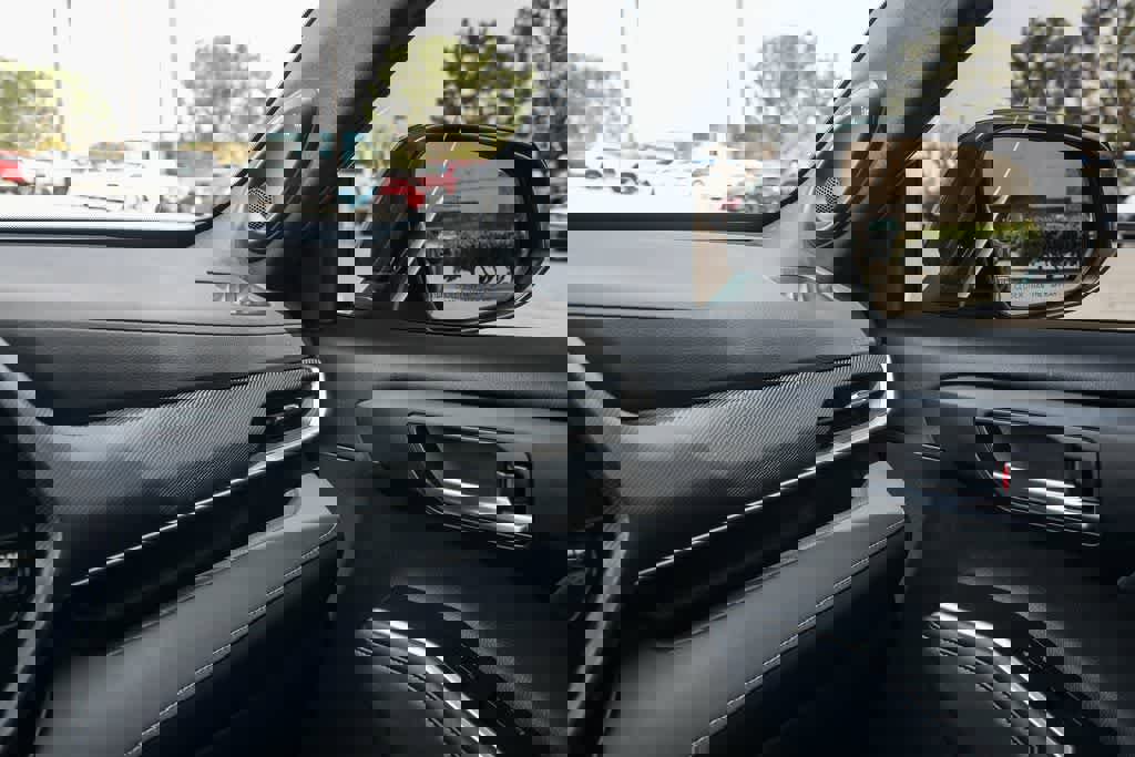 Used 2023 Toyota Highlander XSE image 22