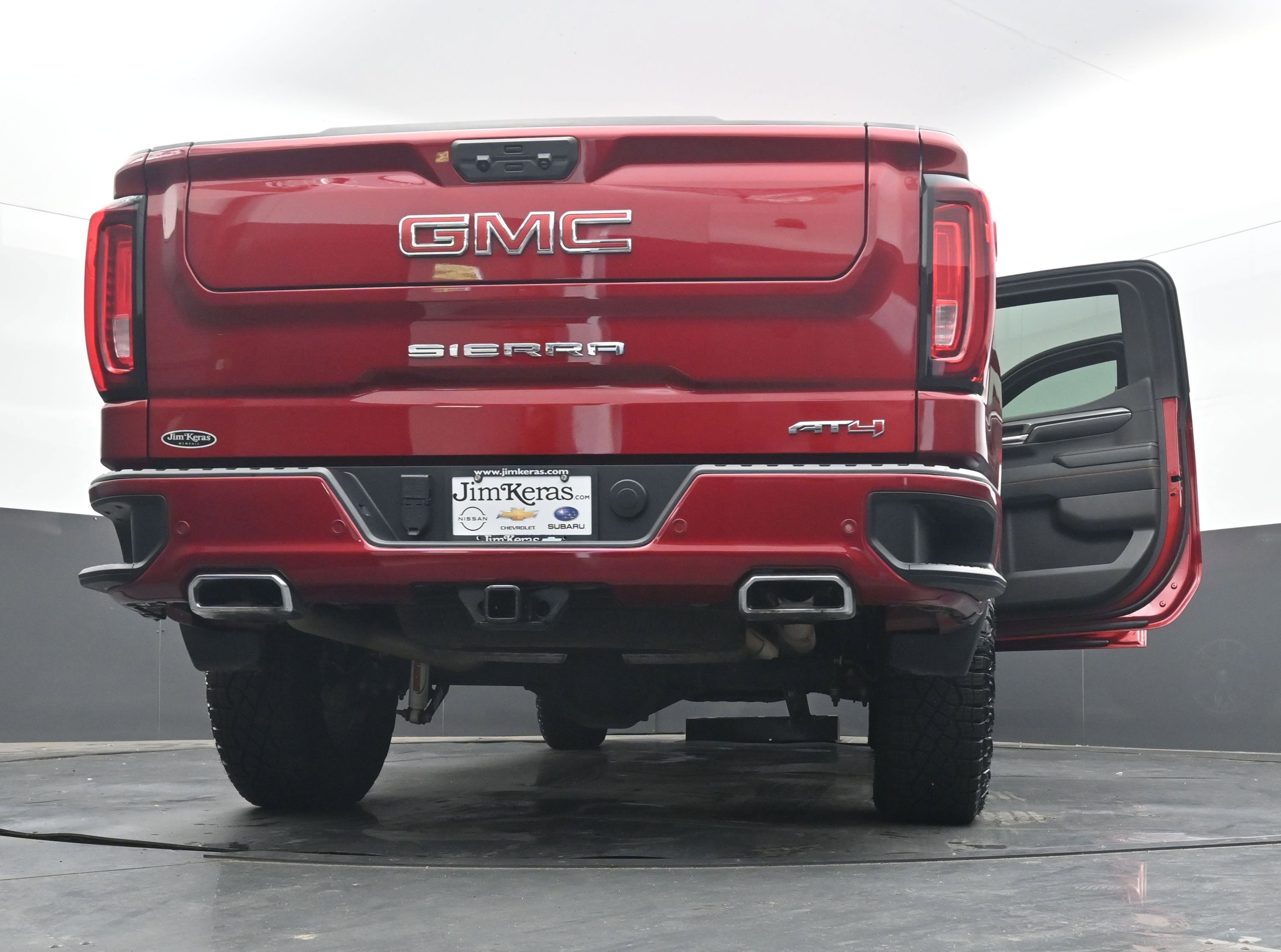 Used 2024 GMC Sierra 1500 AT4 w/ Technology Package image 46