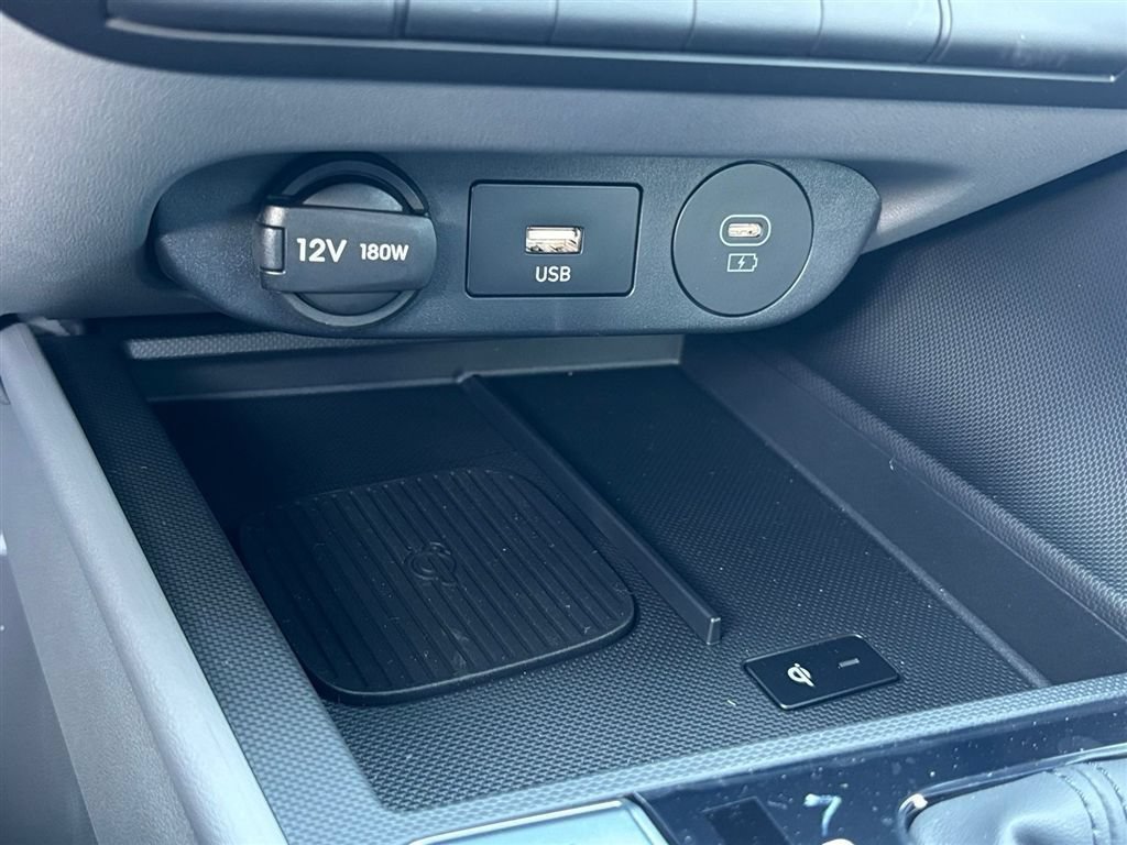 Certified 2026 Hyundai Elantra Sport FWD image 23