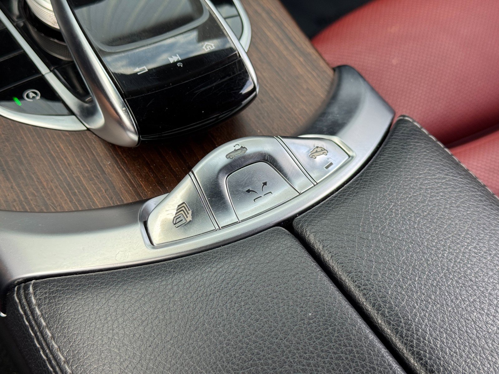 Used 2020 Mercedes-Benz C 300 Cabriolet image 33