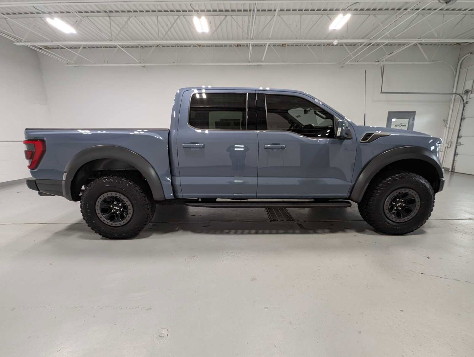 Used 2023 Ford F150 Raptor w/ Raptor Carbon Fiber Package AWD/4WD image 7
