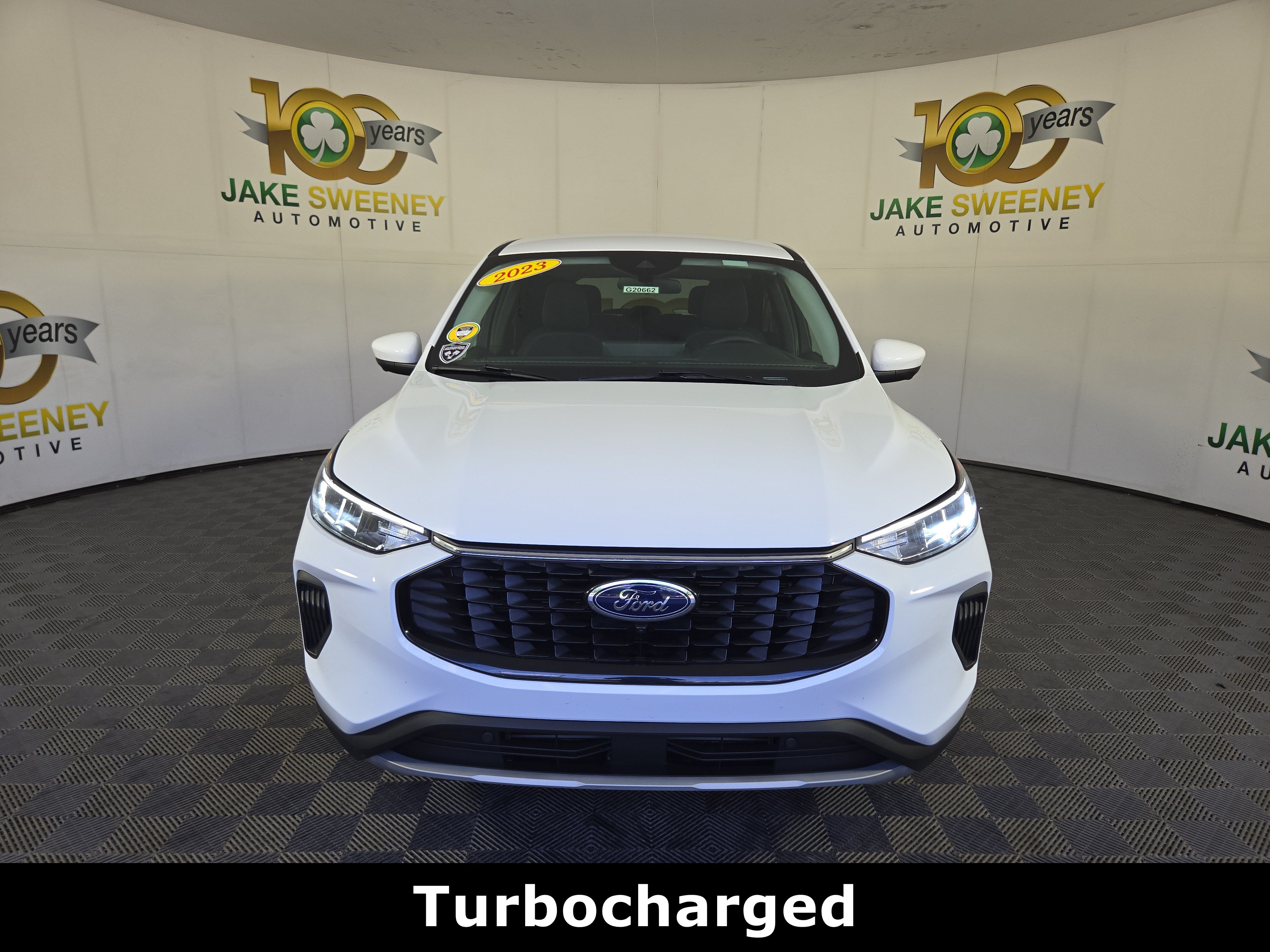 Used 2023 Ford Escape Active w/ Tech Pack #2 FWD image 2