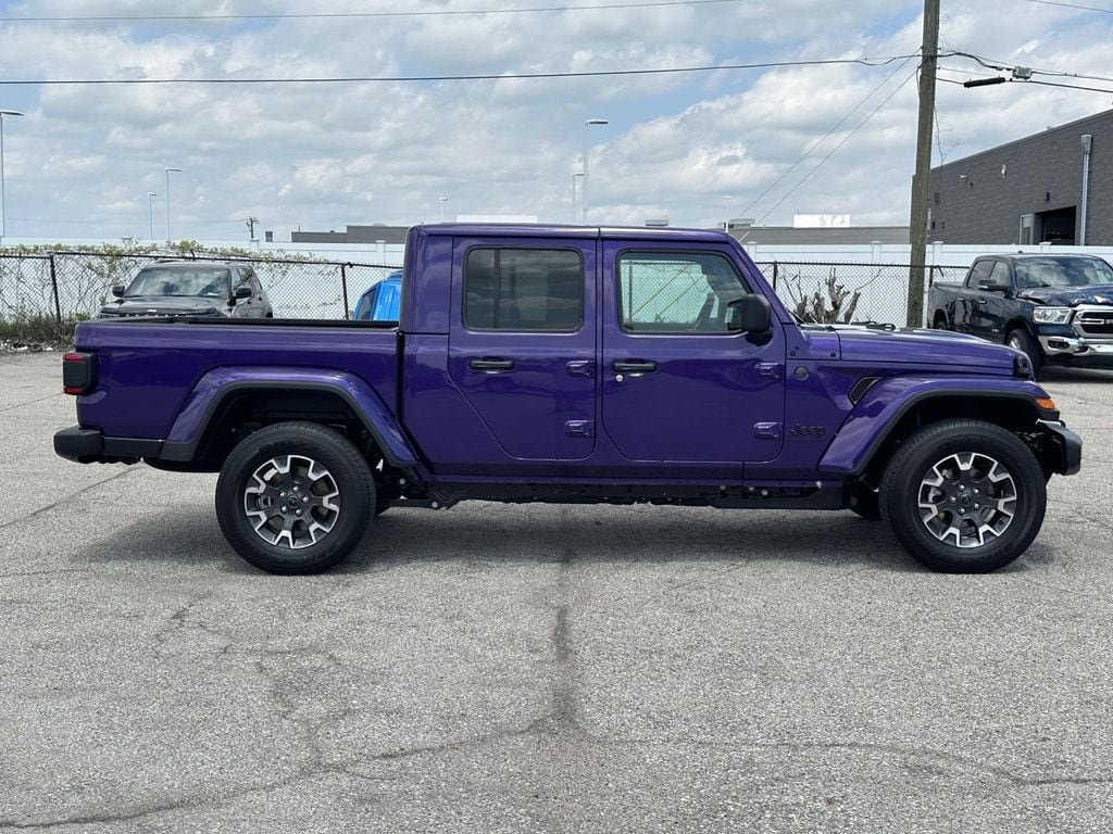 New 2026 Jeep Gladiator Mojave AWD/4WD image 2