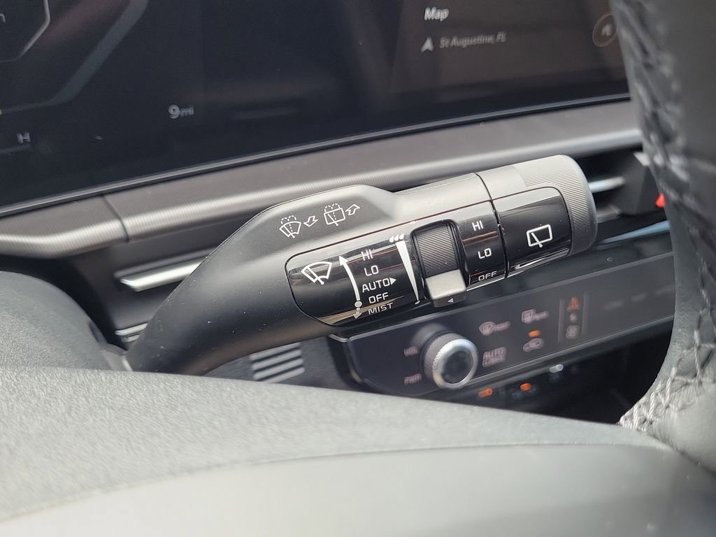 New 2026 Kia Sportage SX FWD image 31