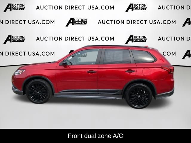 Used 2020 Mitsubishi Outlander LE image 3