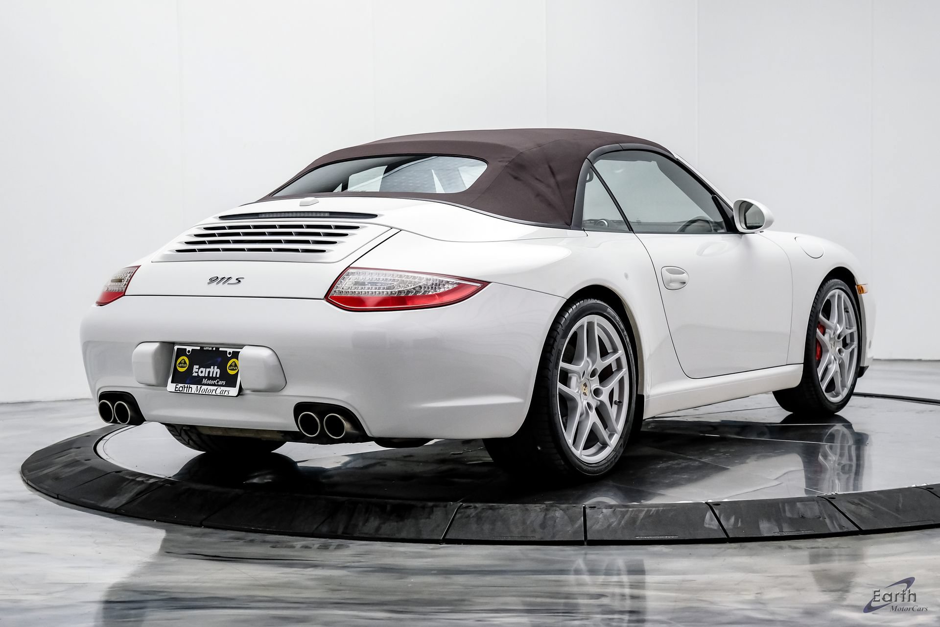 Used 2011 Porsche 911 Carrera S RWD image 21