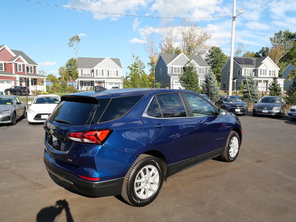Used 2023 Chevrolet Equinox LT w/ Driver Convenience Package AWD/4WD image 5