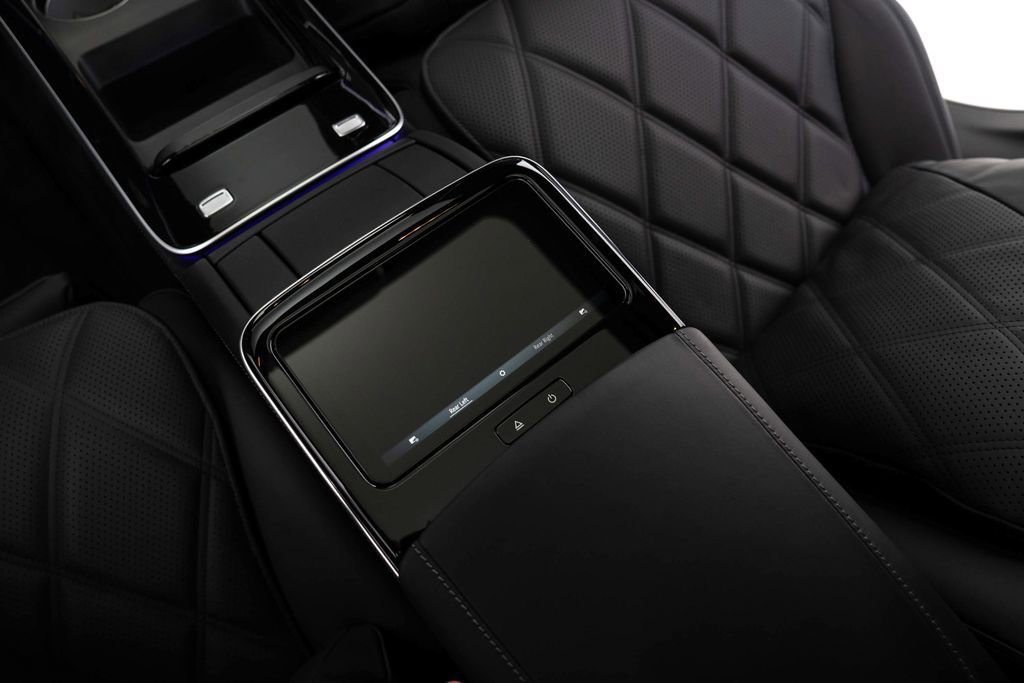 Used 2024 Mercedes-Benz Maybach S 680 4MATIC image 39