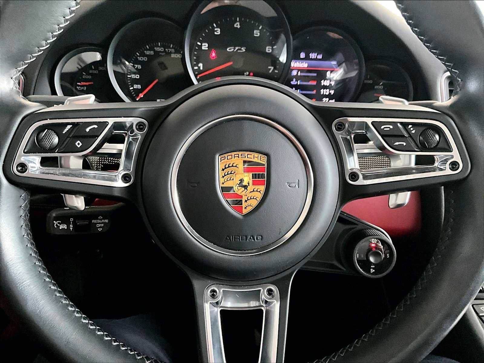 Used 2018 Porsche 911 Targa 4 GTS image 18