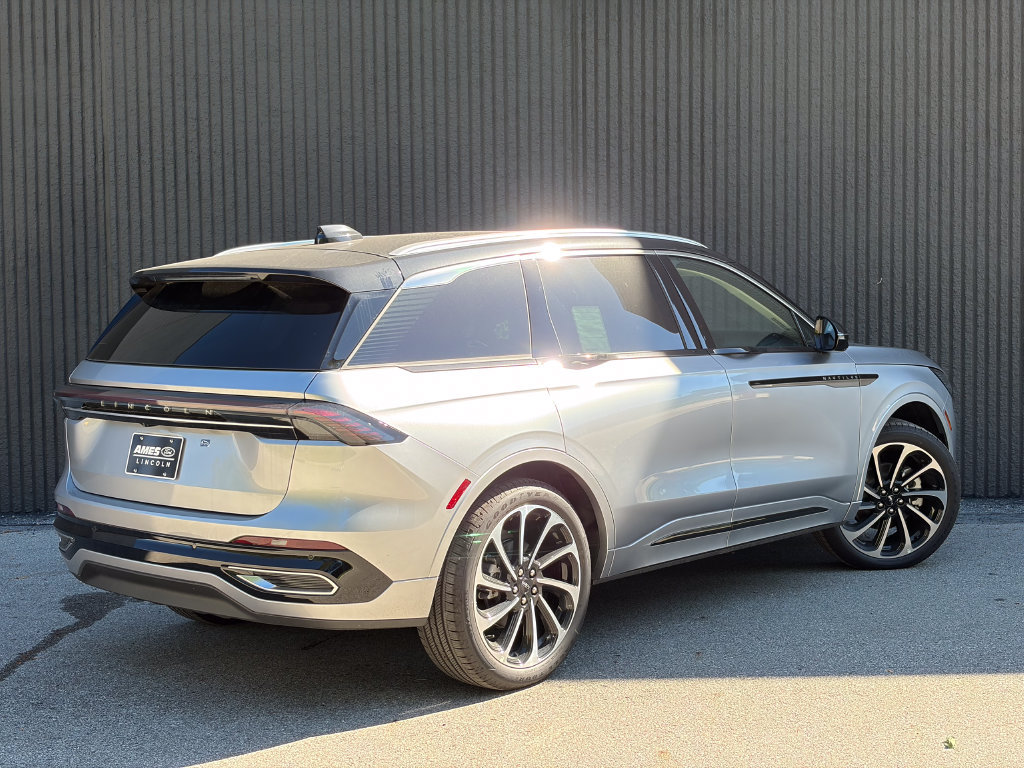 New 2026 Lincoln Nautilus Black Label AWD/4WD image 7