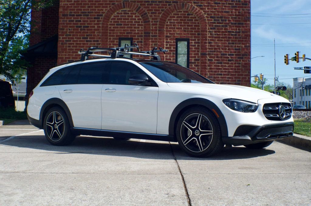 Used 2022 Mercedes-Benz E 450 4MATIC All-Terrain Wagon image 3