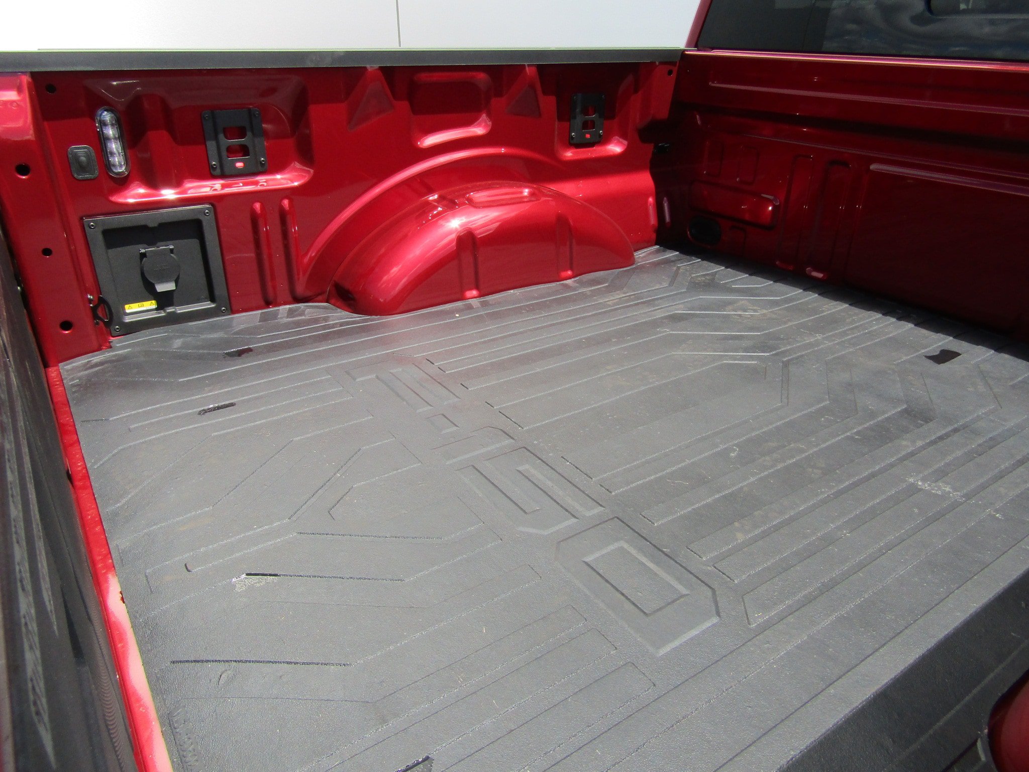 New 2026 Ford F150 Raptor w/ Equipment Group 803A Raptor R AWD/4WD image 9