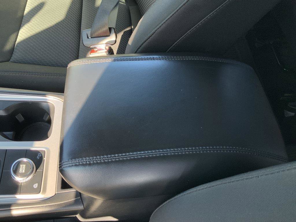 Used 2022 Ford Explorer XLT image 55