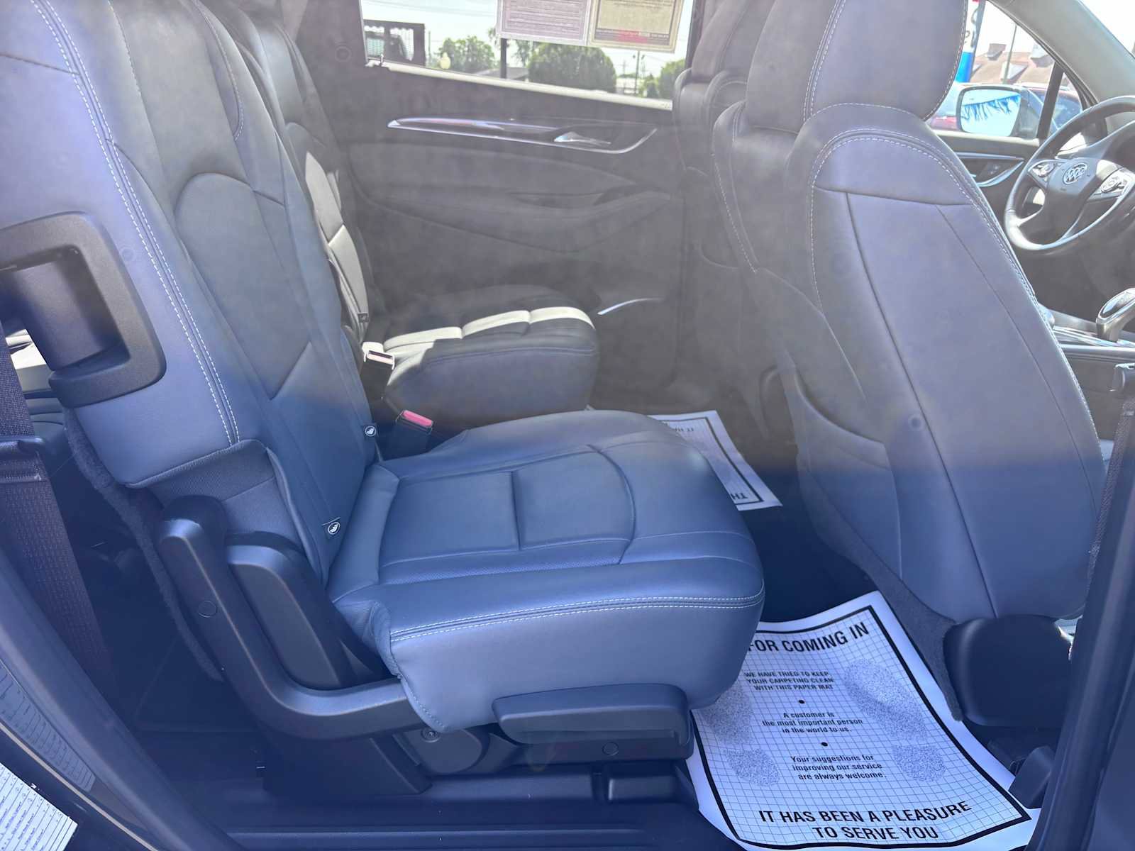 Used 2019 Buick Enclave Essence FWD image 15