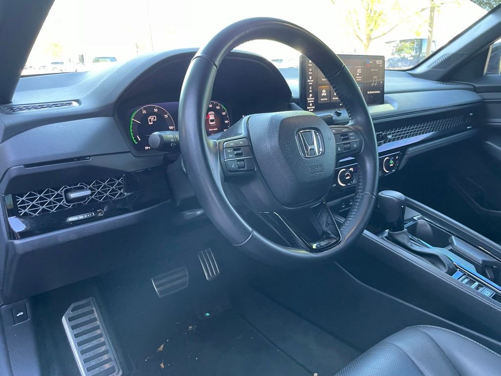 Used 2024 Honda Accord Sport image 9