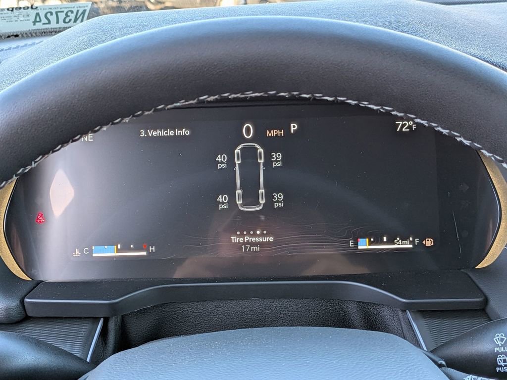 New 2025 Jeep Grand Cherokee L Altitude image 24