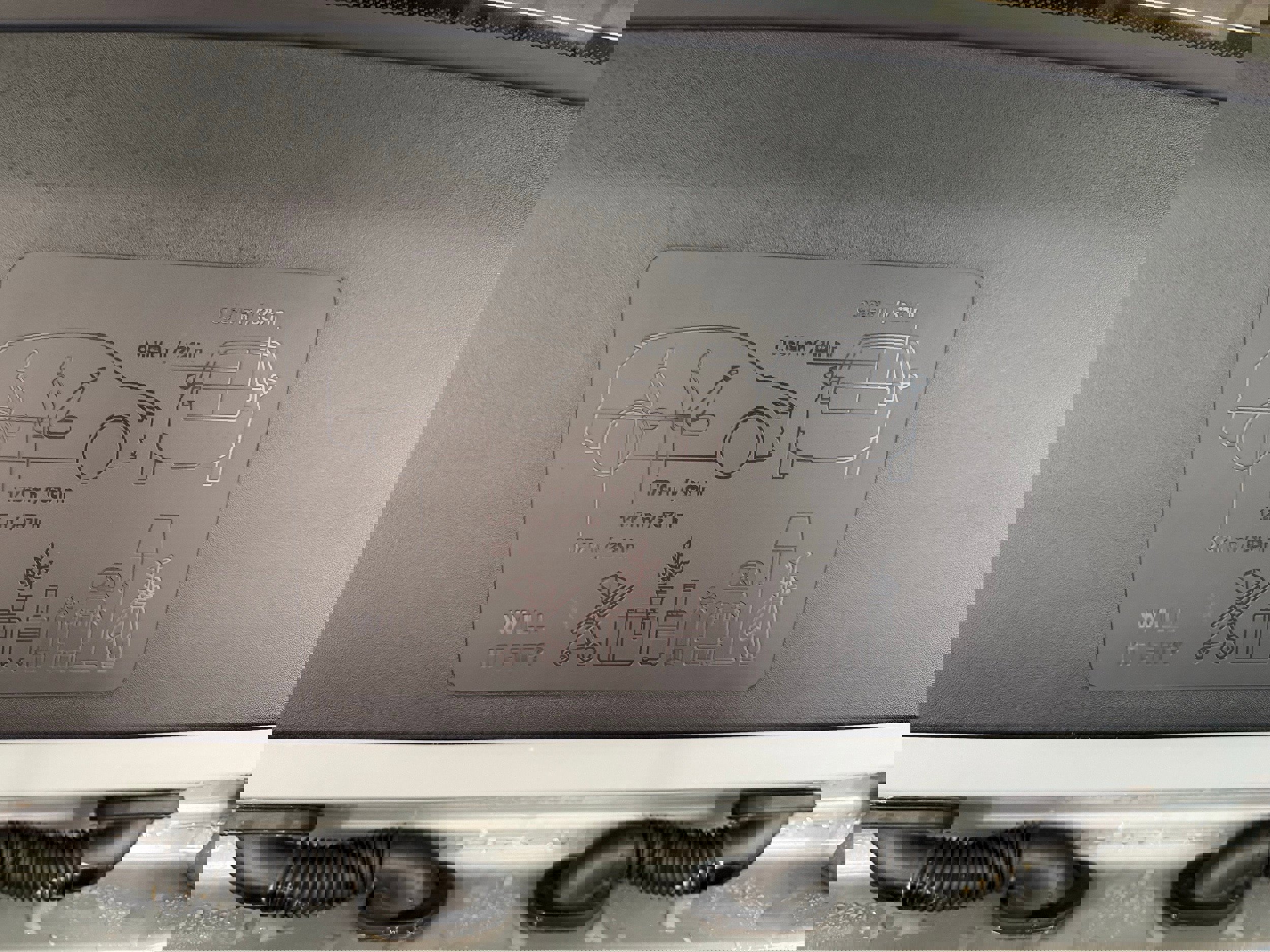 Certified 2025 Volvo EX30 Ultra image 31