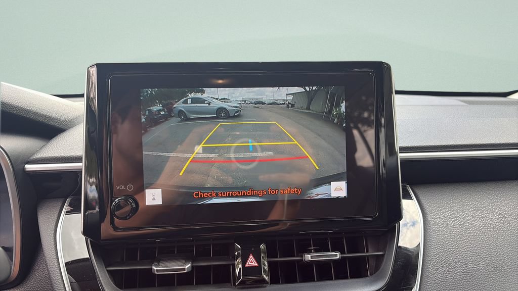 Used 2023 Toyota Corolla Cross XLE FWD image 18