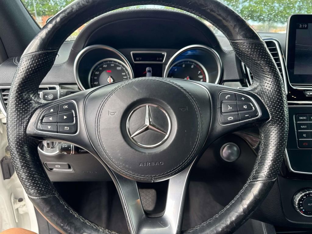 Used 2019 Mercedes-Benz GLS 450 4MATIC image 25
