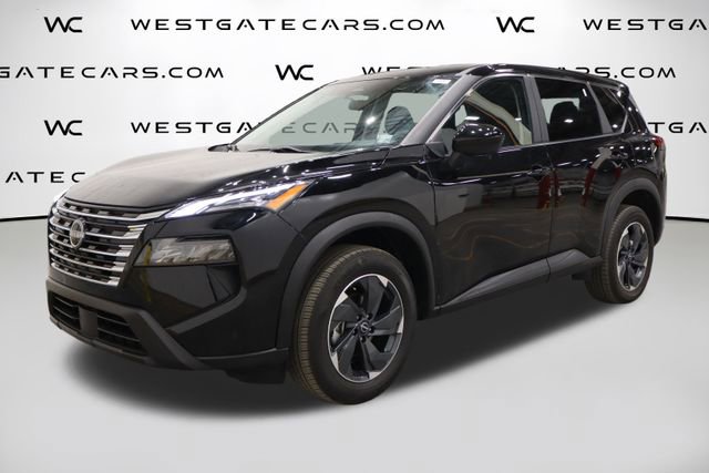Used 2024 Nissan Rogue SV image 1
