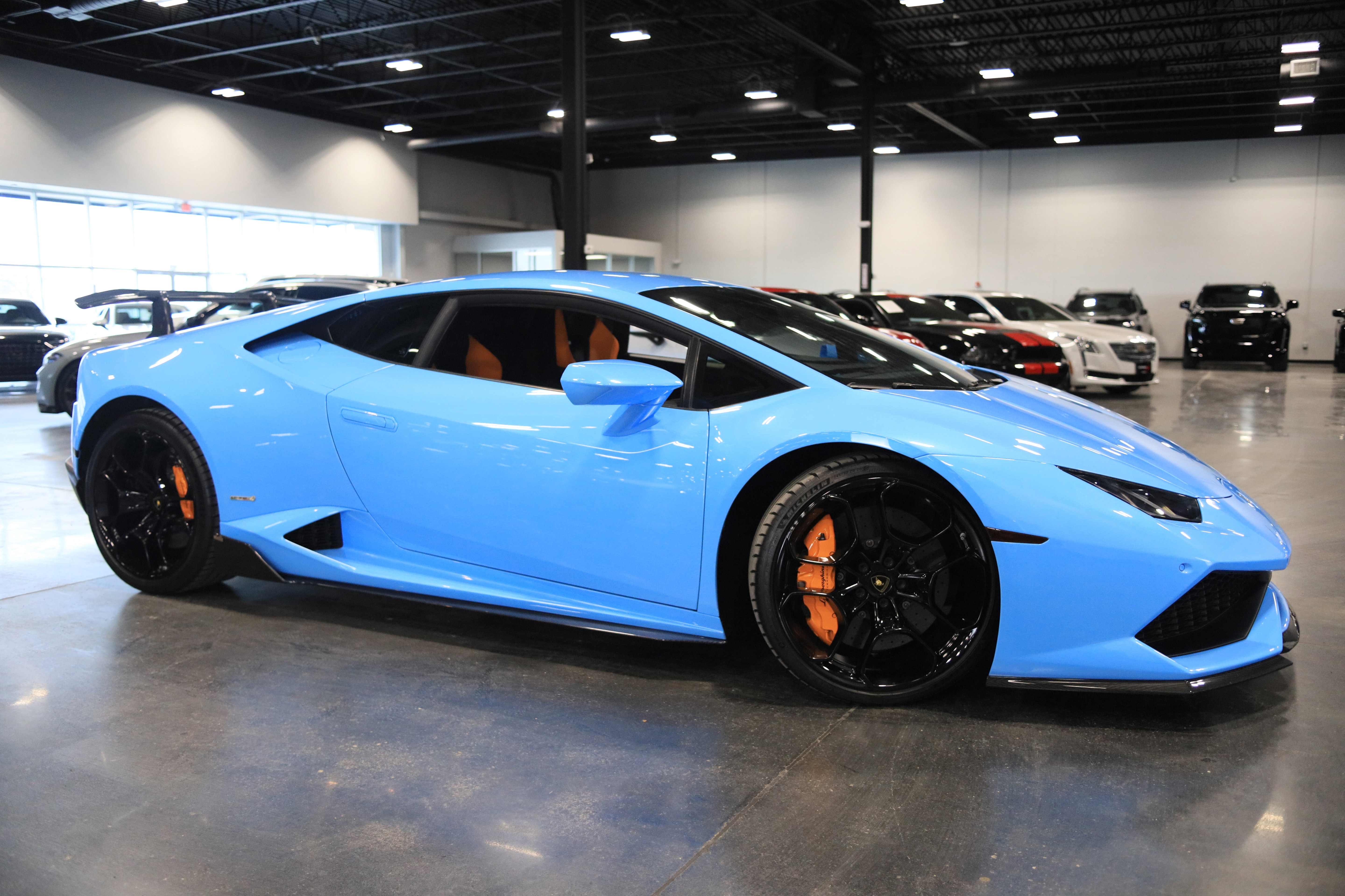 Used 2016 Lamborghini Huracan LP 610-4 image 9