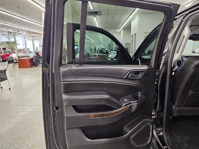Used 2018 Chevrolet Suburban LT AWD/4WD image 38