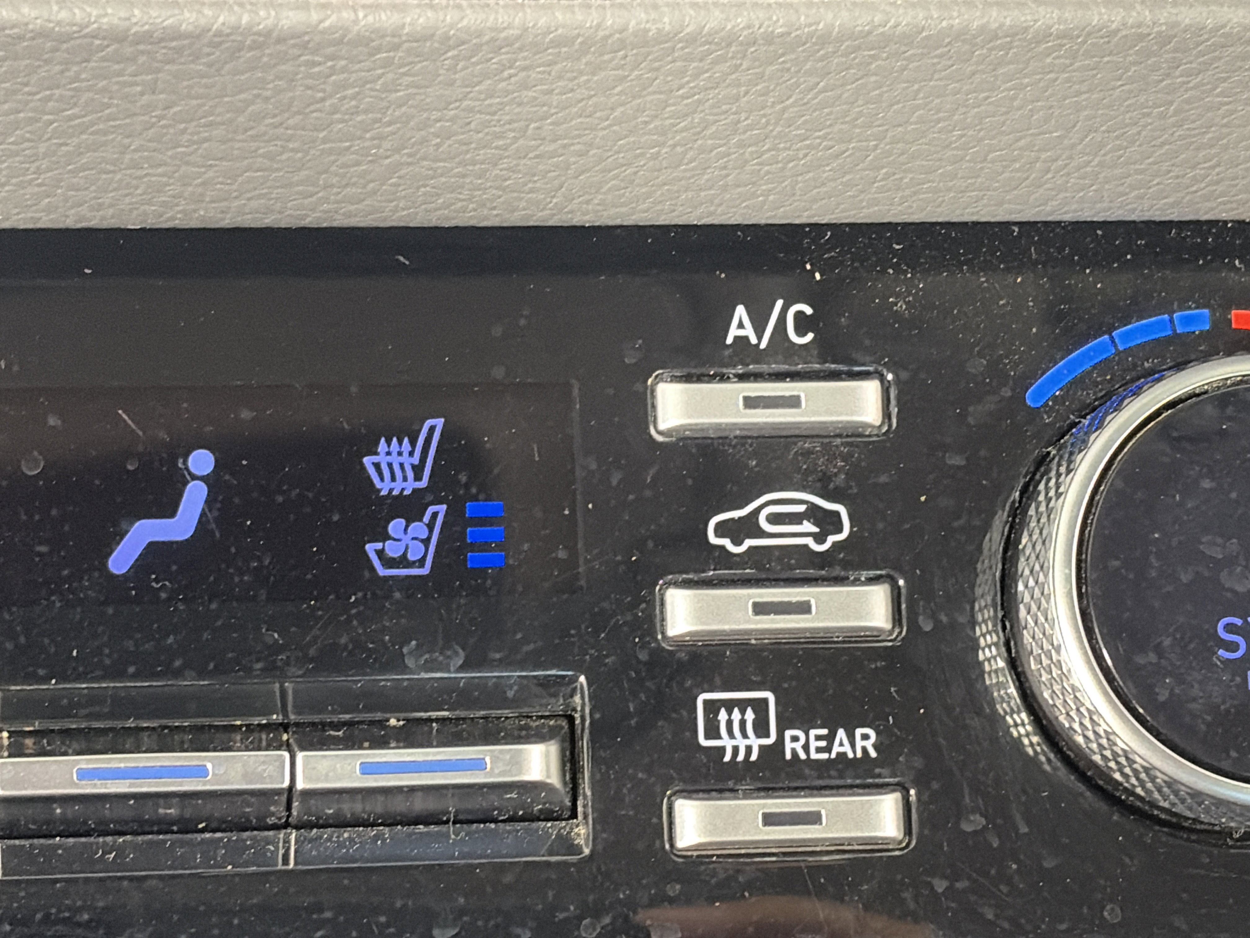 Used 2020 Hyundai Sonata Limited FWD image 23